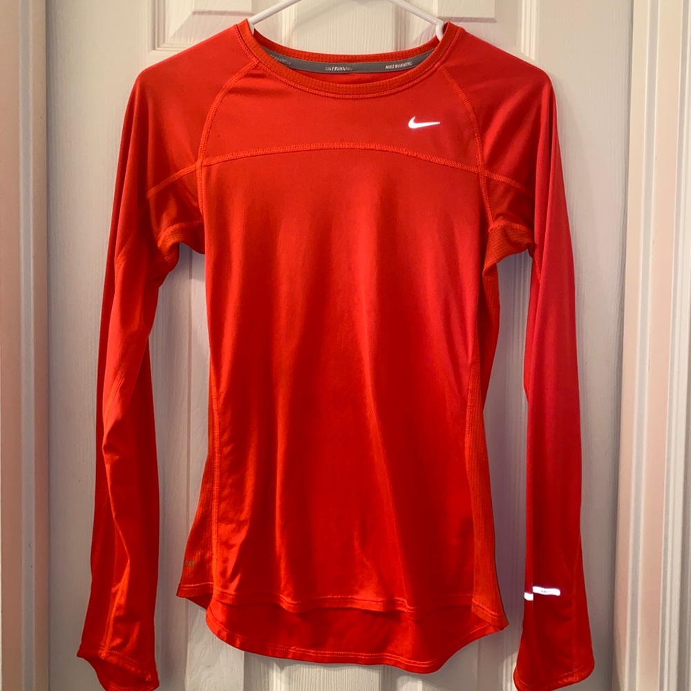 NIKE - long sleeve